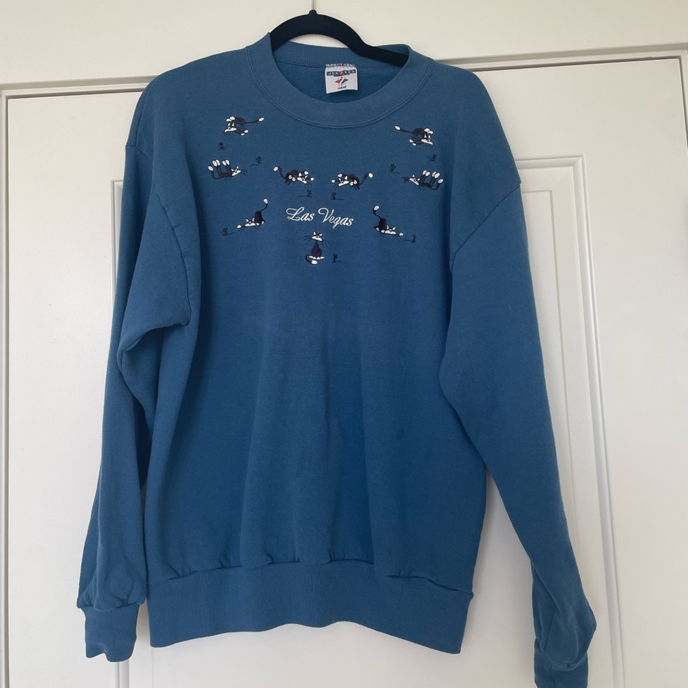 Vintage cat sweater
